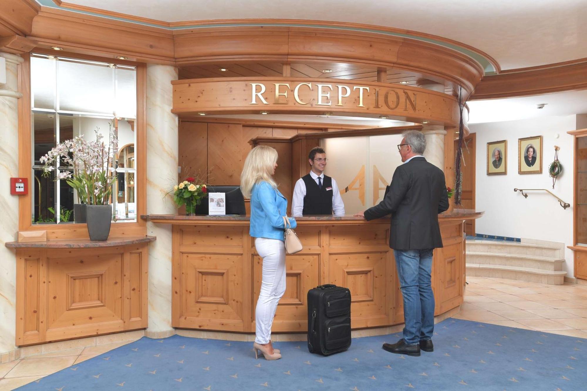 Best Western Plus Hotel Alpenhof Оберстдорф Екстер'єр фото